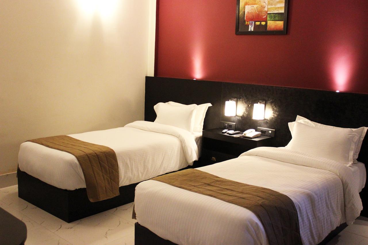 Hotel Grand Tizu Dimāpur Exteriér fotografie