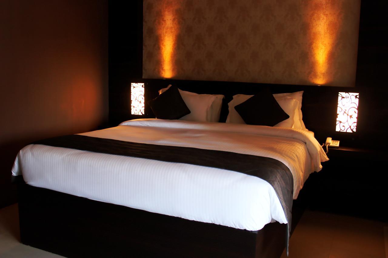 Hotel Grand Tizu Dimāpur Exteriér fotografie