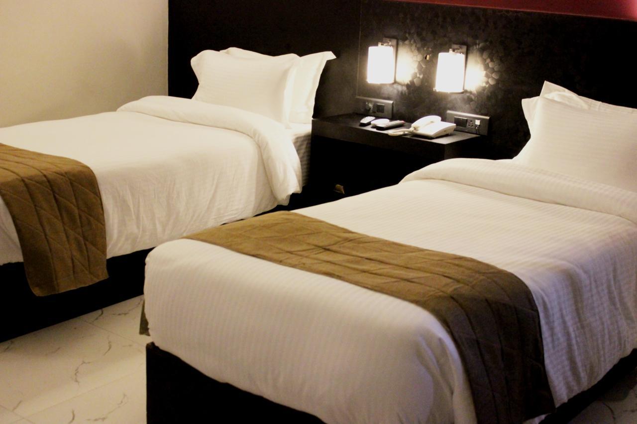 Hotel Grand Tizu Dimāpur Exteriér fotografie