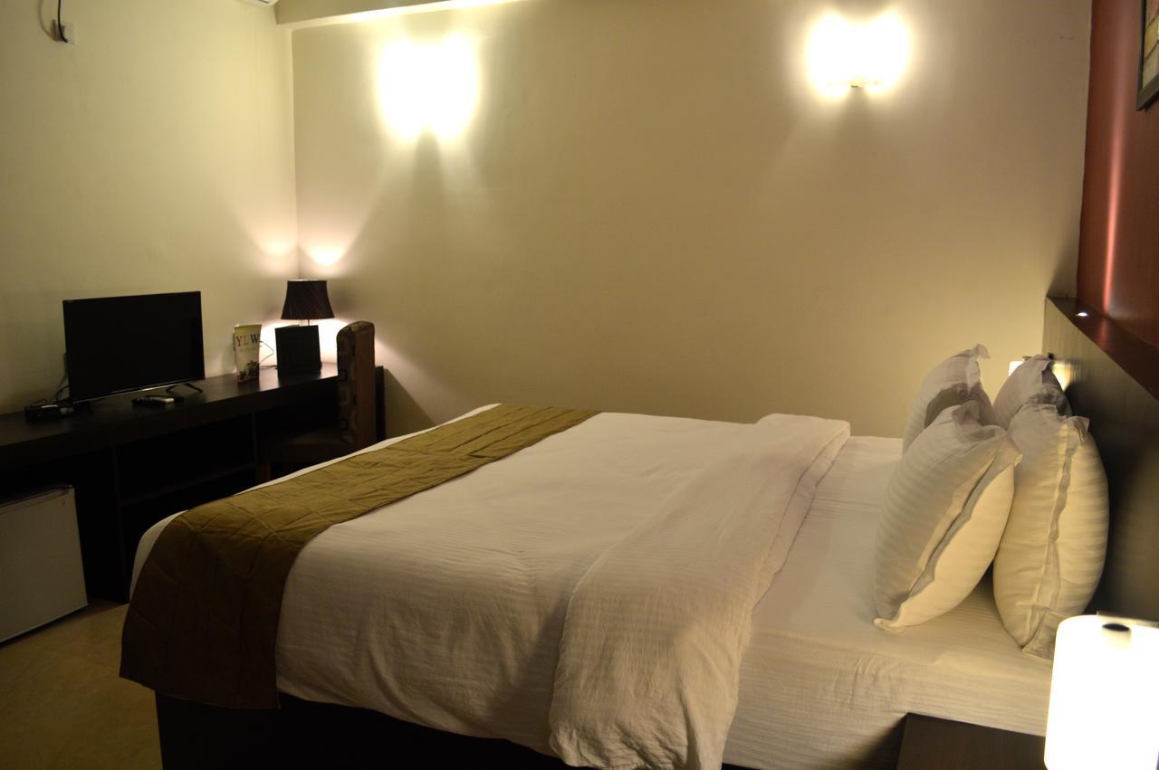 Hotel Grand Tizu Dimāpur Exteriér fotografie