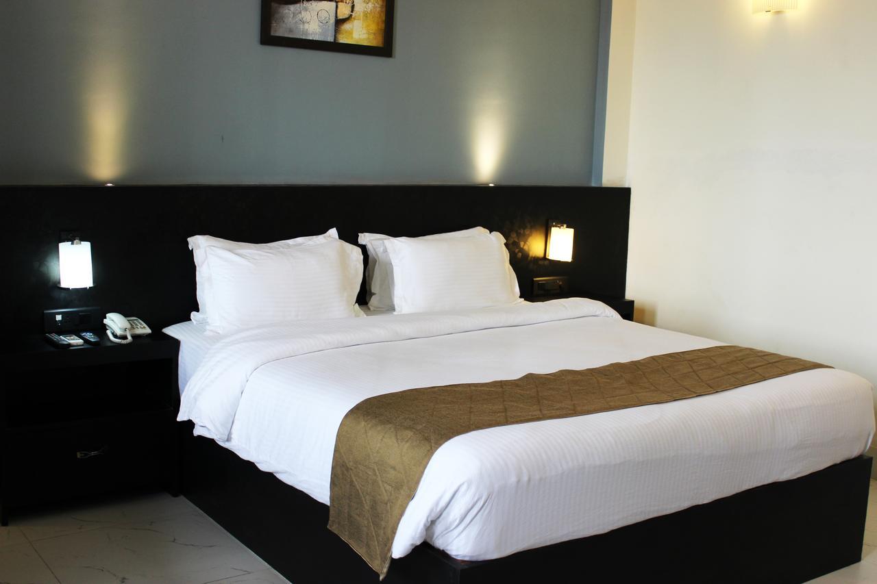 Hotel Grand Tizu Dimāpur Exteriér fotografie